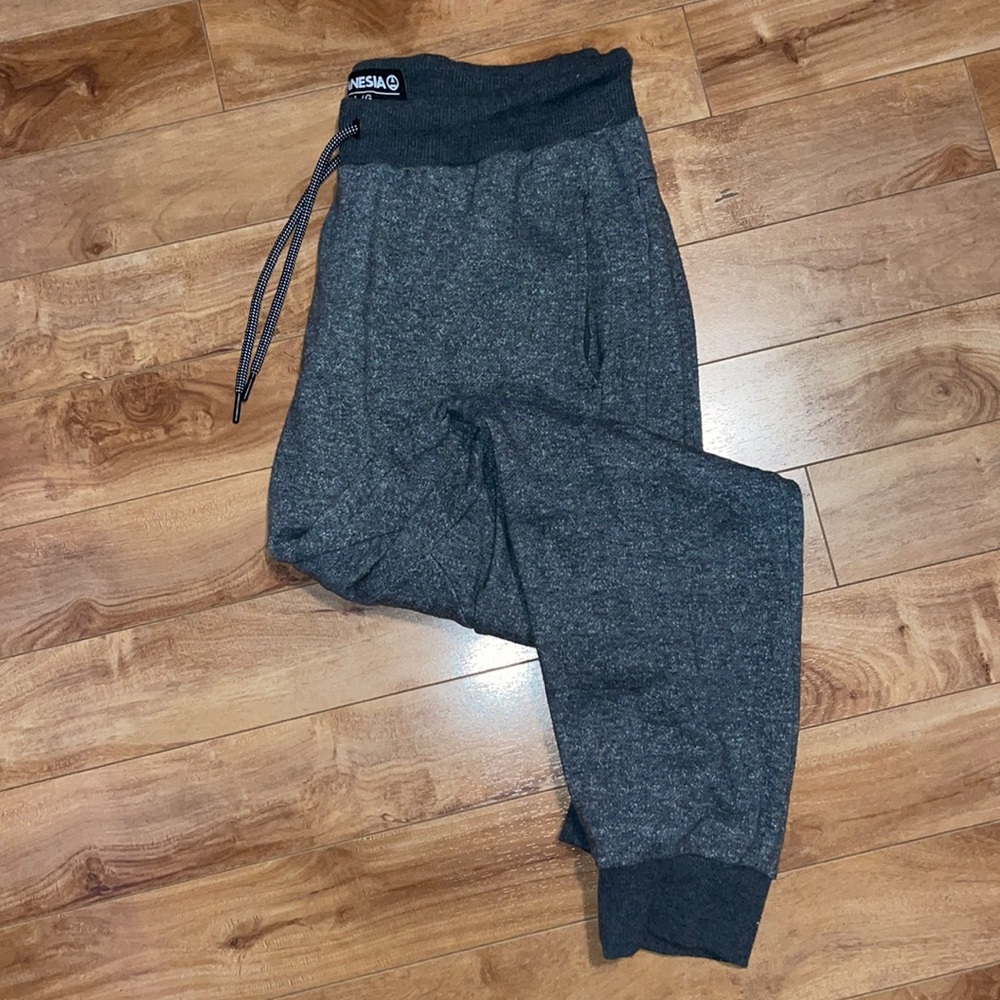 Mens sweat pants size L hardly worn